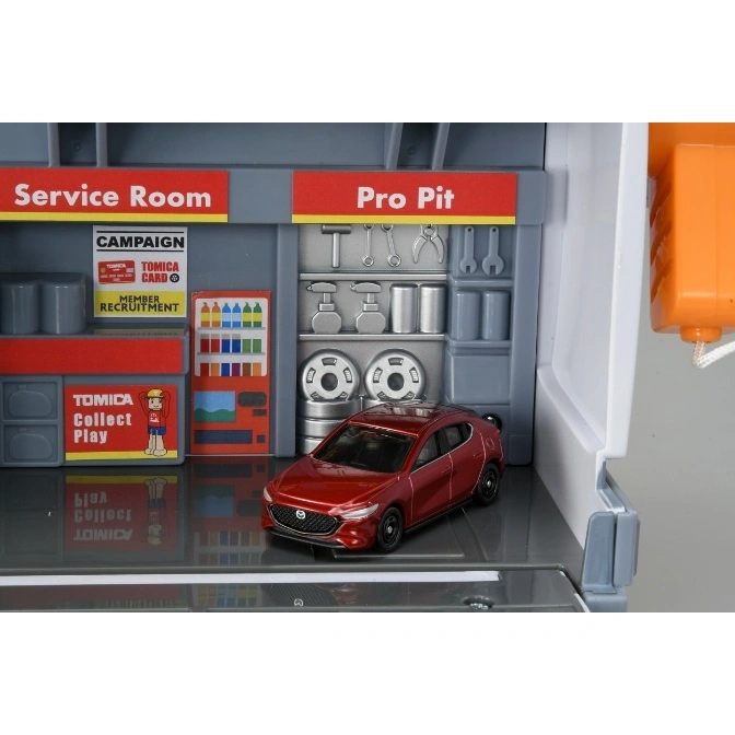 Tomica gasolinera Transformable