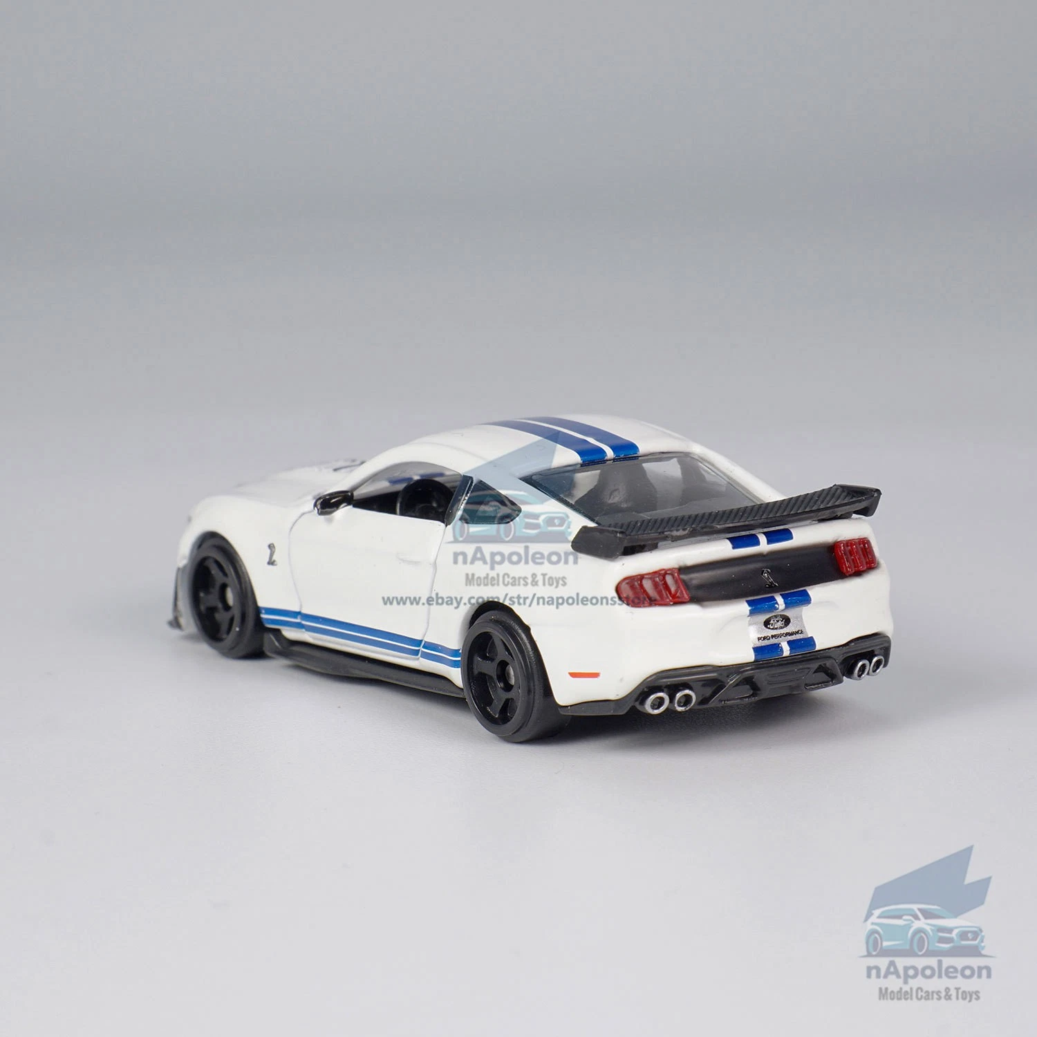 Bburago Ford Shelby GT500 – Blanco