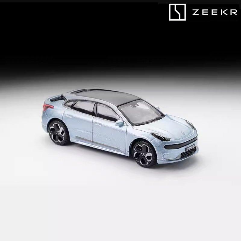 Bburago Zeekr 001 – Azul eléctrico