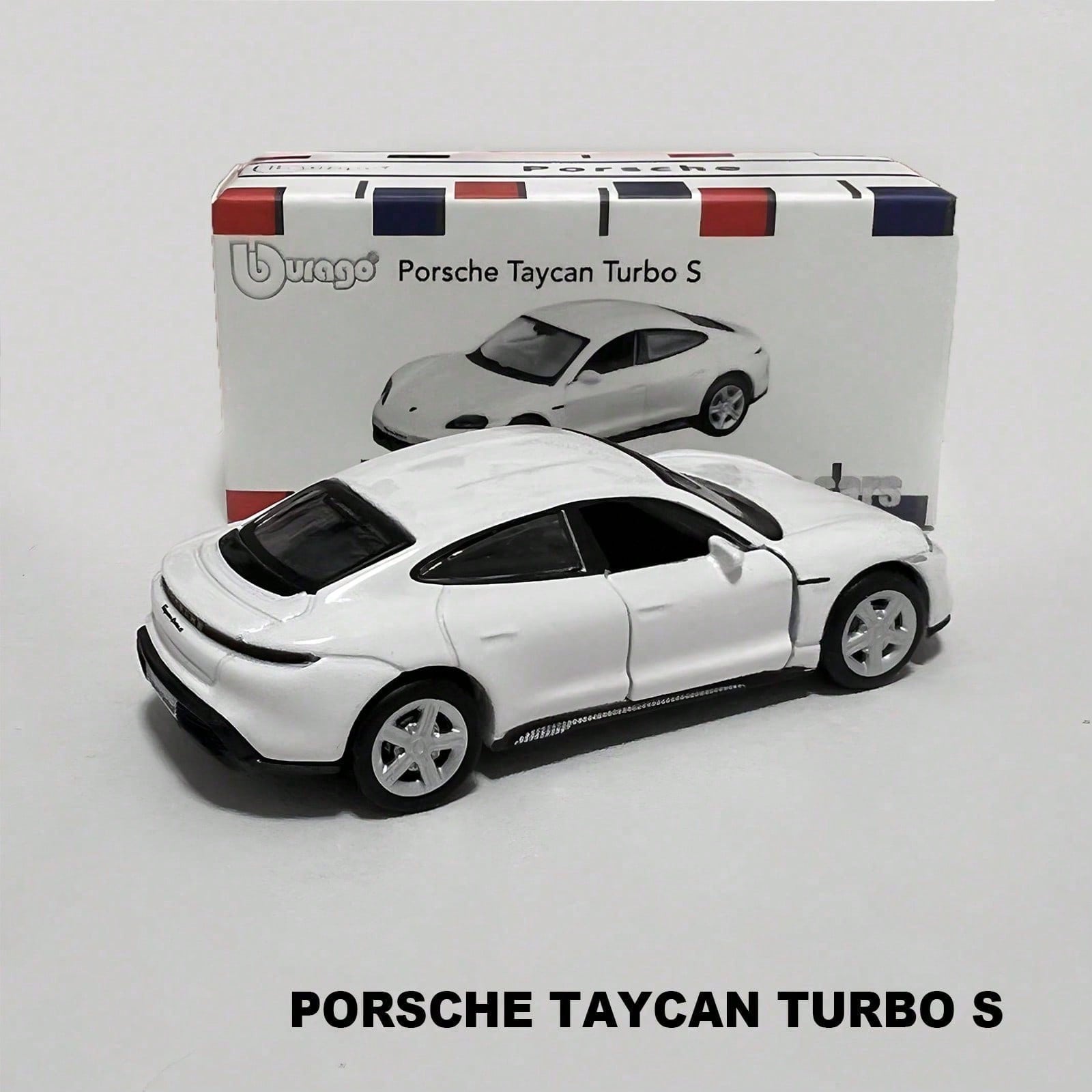 Bburago Porsche Taycan Turbo S – Blanco