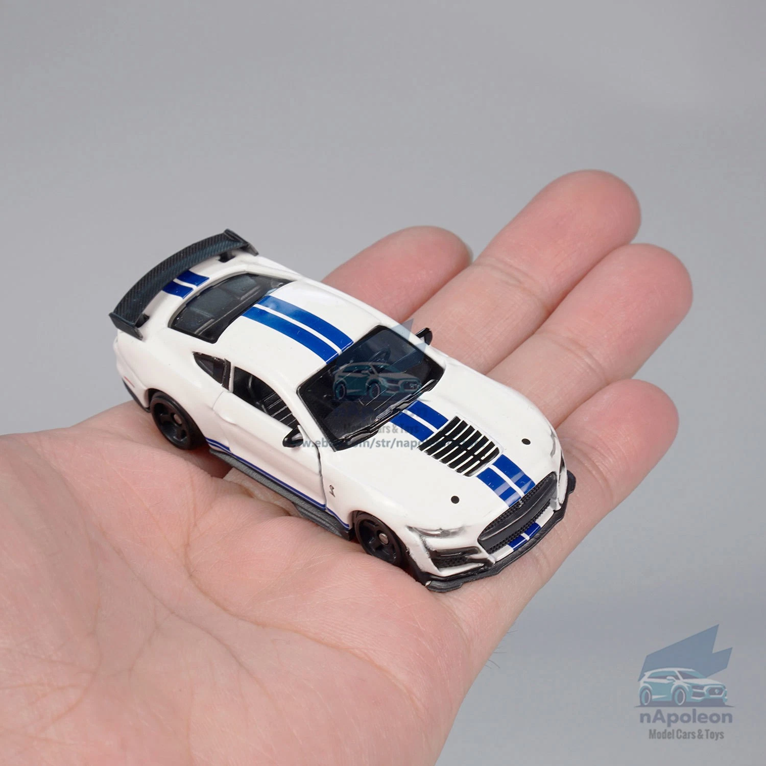 Bburago Ford Shelby GT500 – Blanco