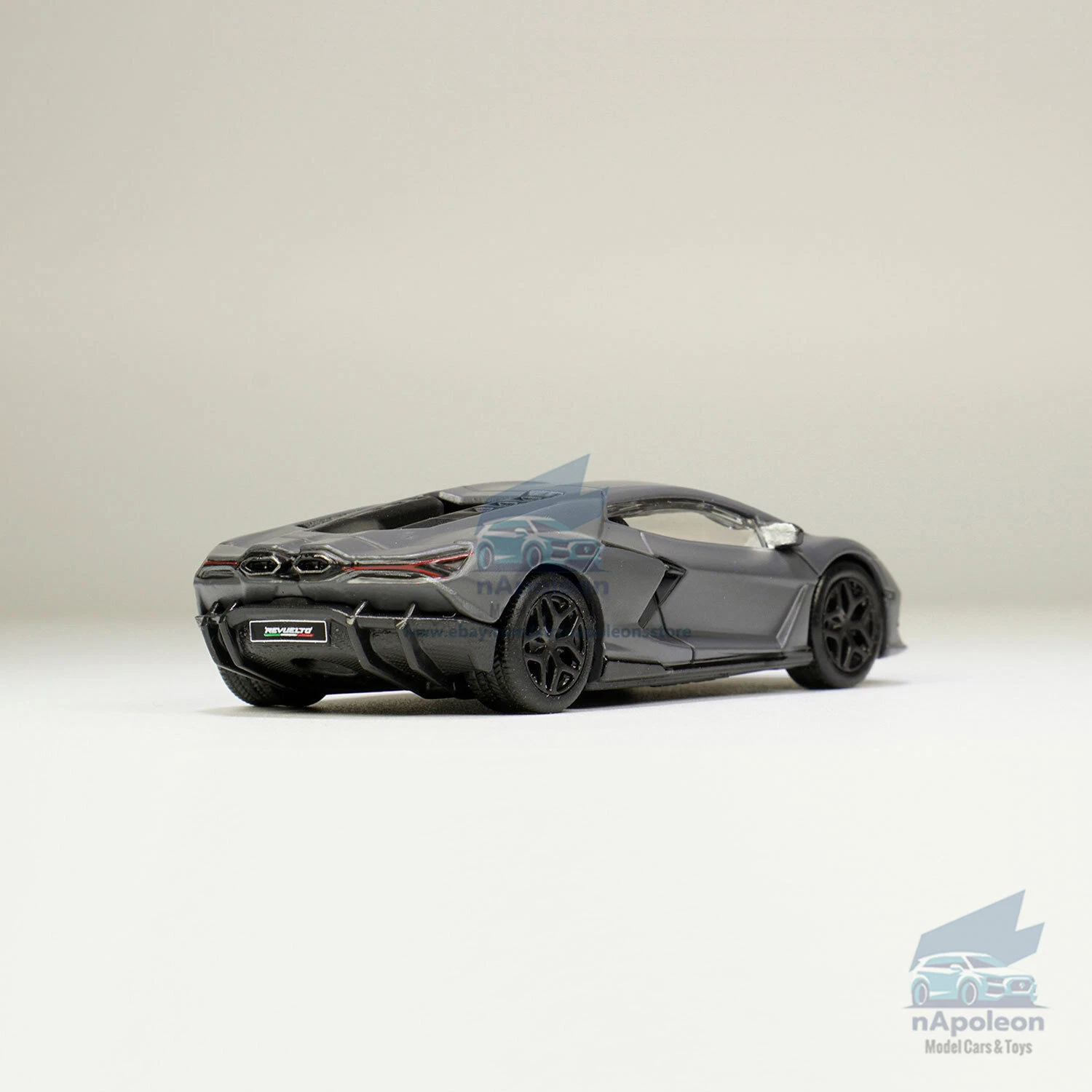 Bburago Lamborghini Revuelto – Gris oscuro