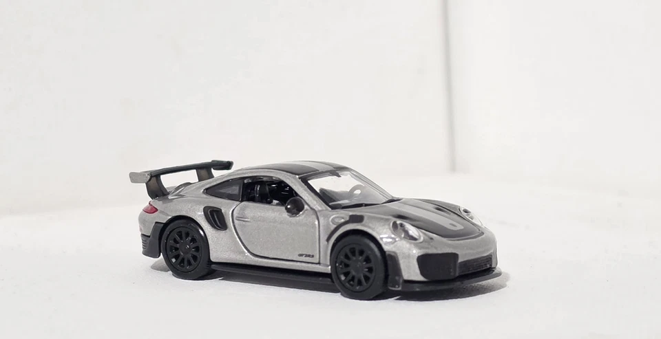Bburago Porsche GT2 RS 1:64 – Gris
