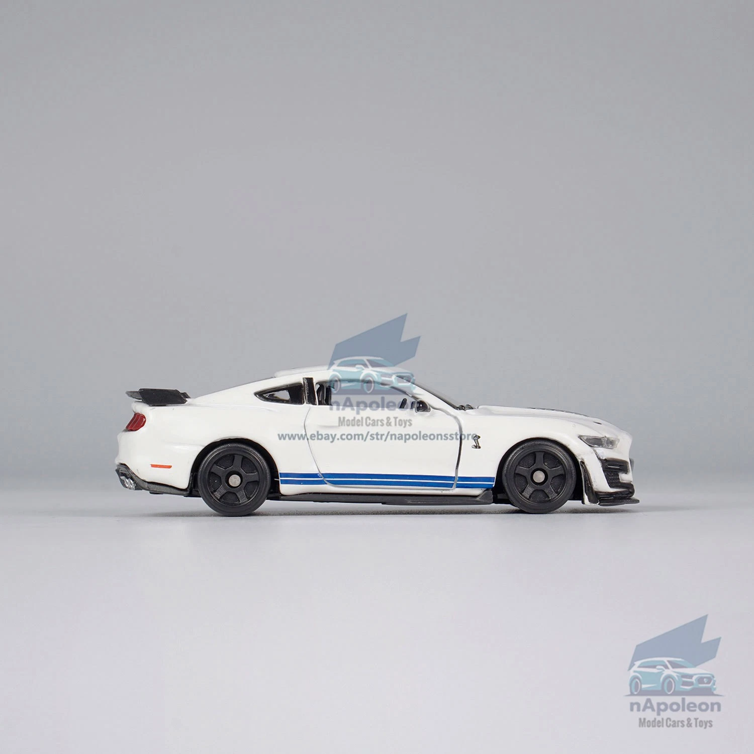 Bburago Ford Shelby GT500 – Blanco